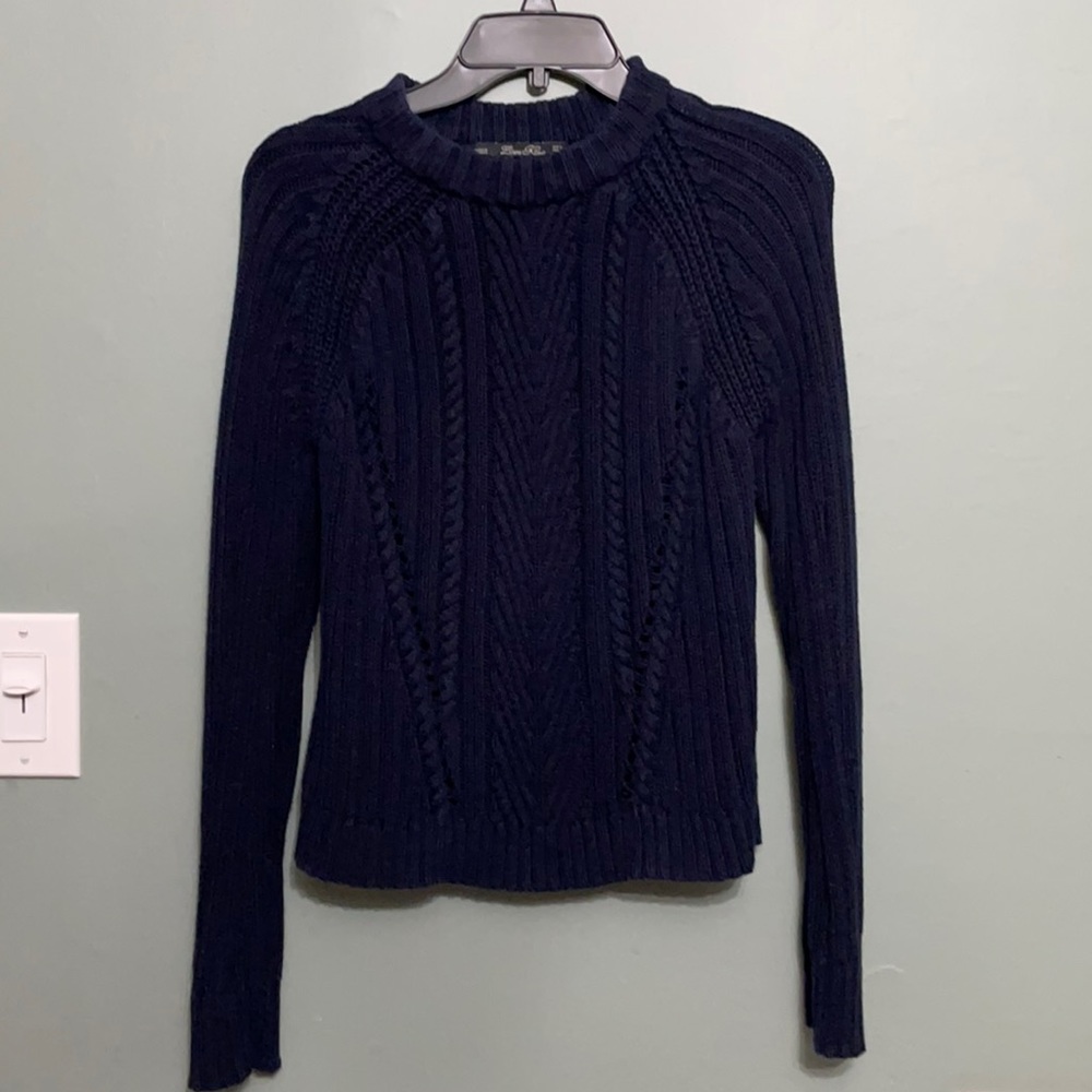 Zara knit  round neck sweater